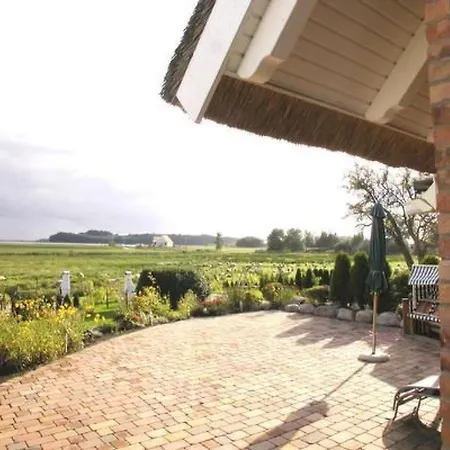 Apartament Wunderschoenes Mit Garten Und Terrasse By Interhome Gager